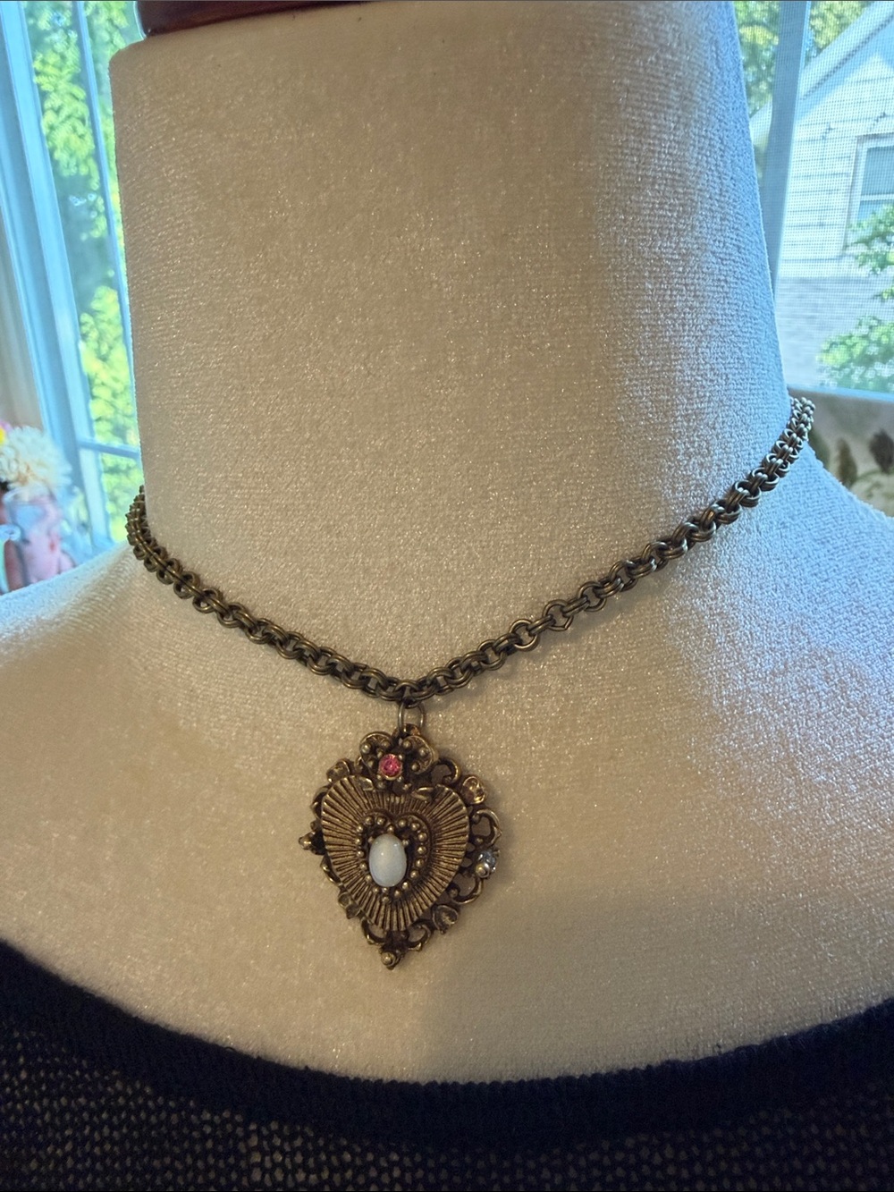 Antique-Style Heart Pendant Necklace in Bronze with White Cabochon